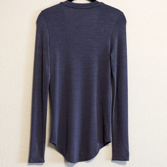 Aritzia Wilfred Free Hi-Low Purple Henley Knit Sweater Top Size Small - Picture 5 of 7
